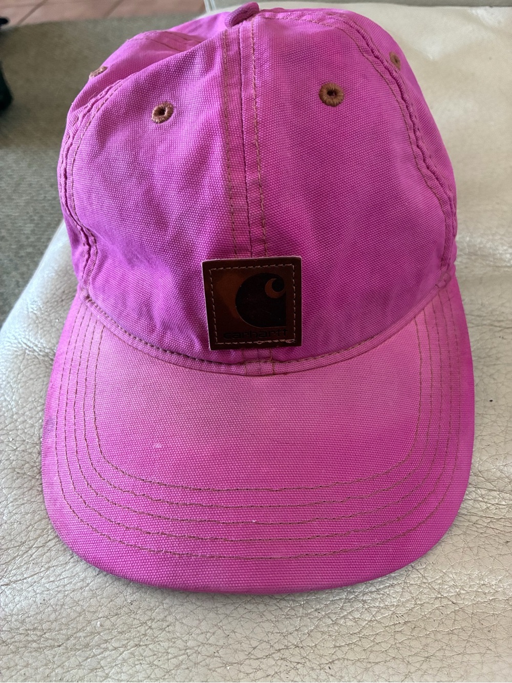 😎 Pink Carhartt hat hand dyed streetwear